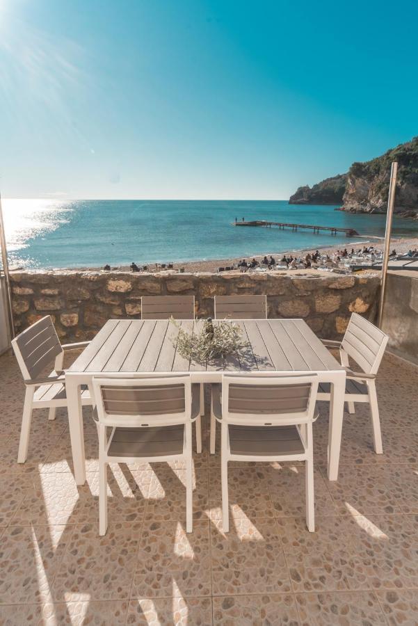 R Club Apartments Old Town Budva Luaran gambar