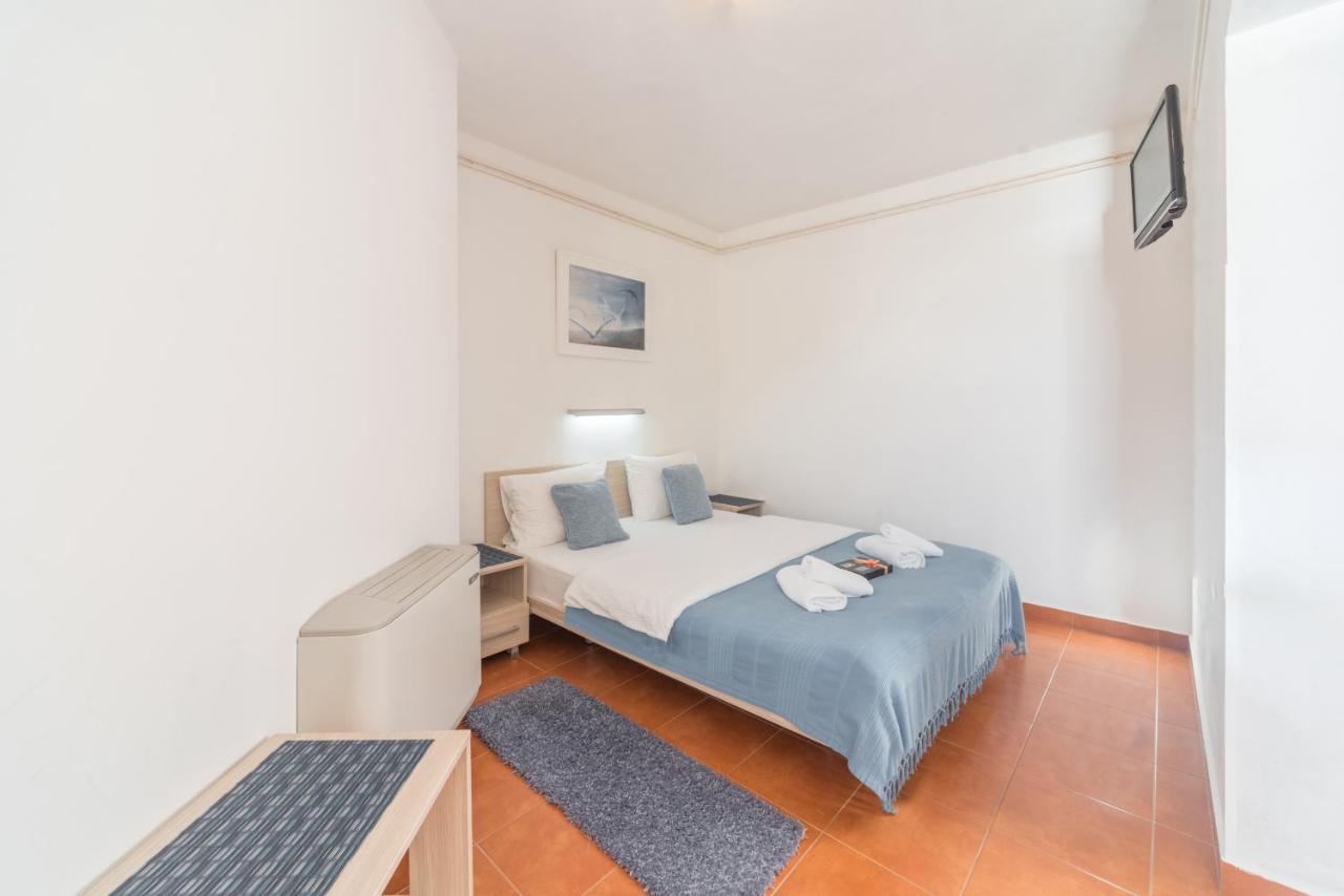 R Club Apartments Old Town Budva Luaran gambar