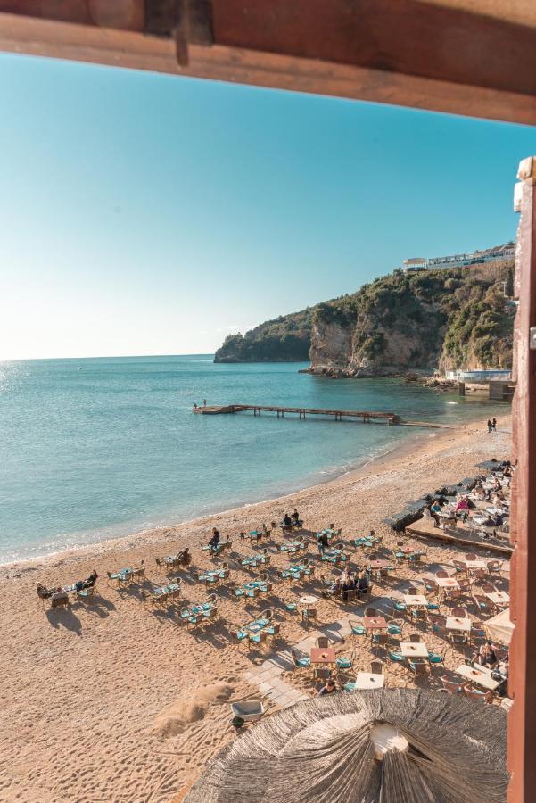 R Club Apartments Old Town Budva Luaran gambar